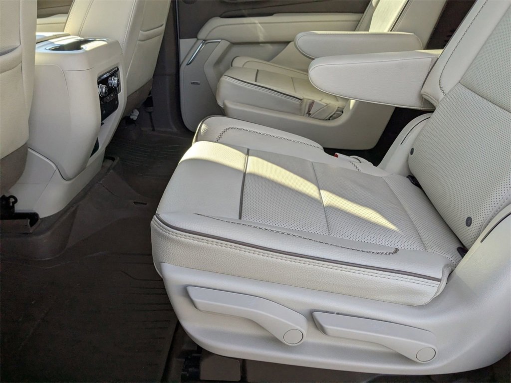 Certified 2024 GMC Yukon XL Denali image 26