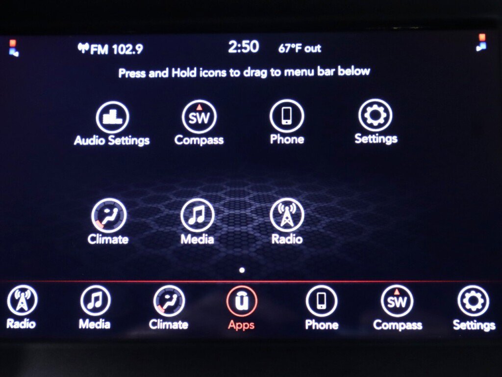 Used 2019 Dodge Charger SXT RWD image 18
