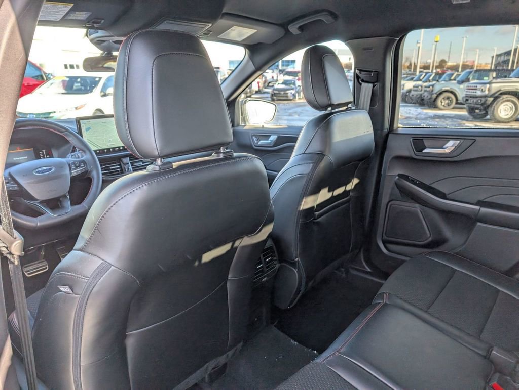 Used 2023 Ford Escape ST-Line w/ Tech Pack #1 image 41
