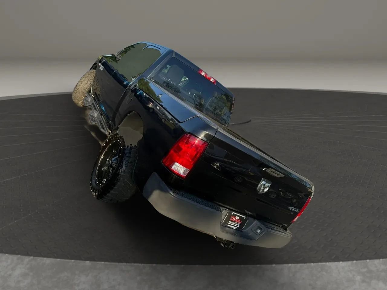 Used 2018 RAM 1500 Express w/ Express Value Package AWD/4WD image 58