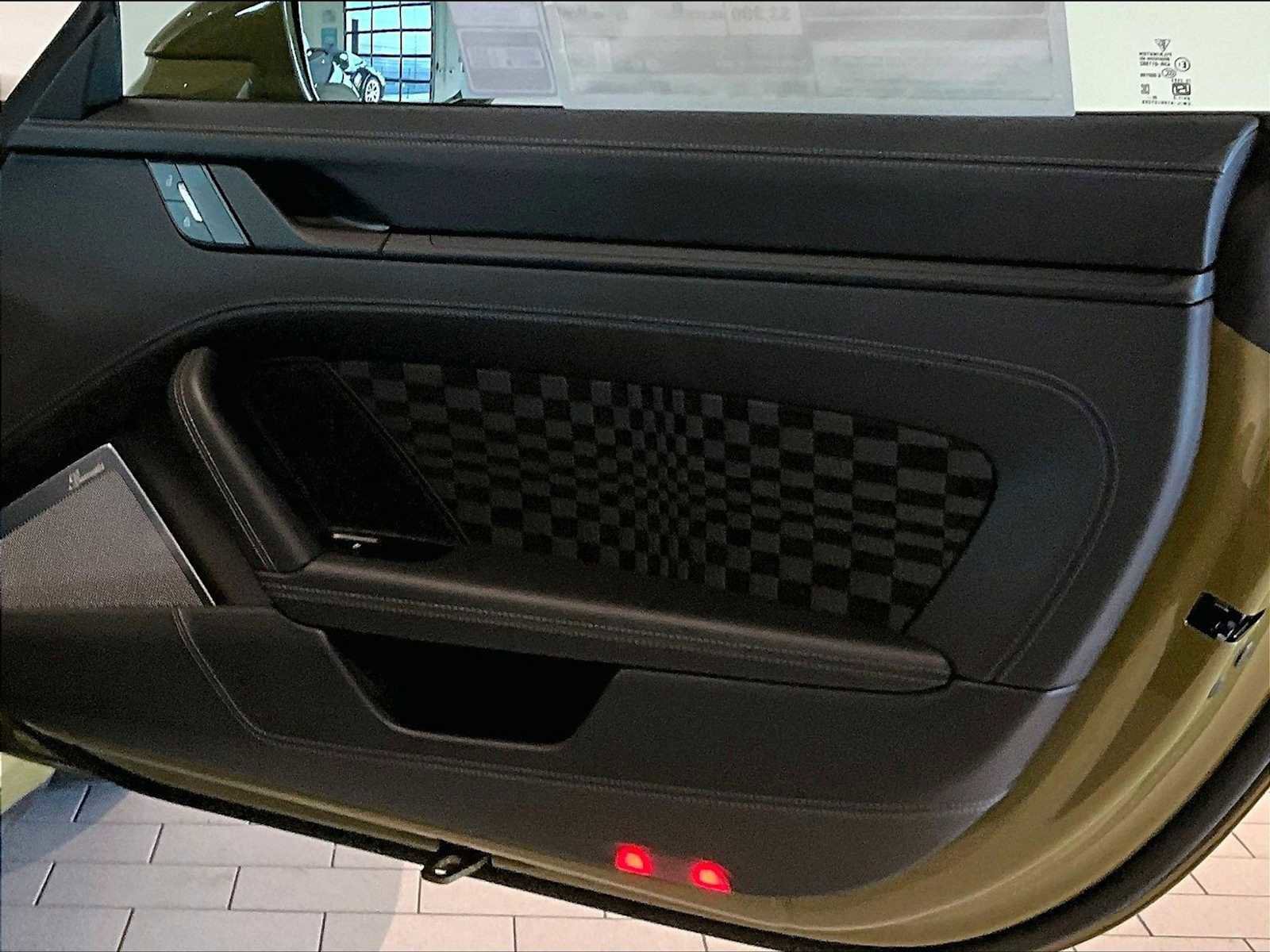 New 2026 Porsche 911 GTS image 23