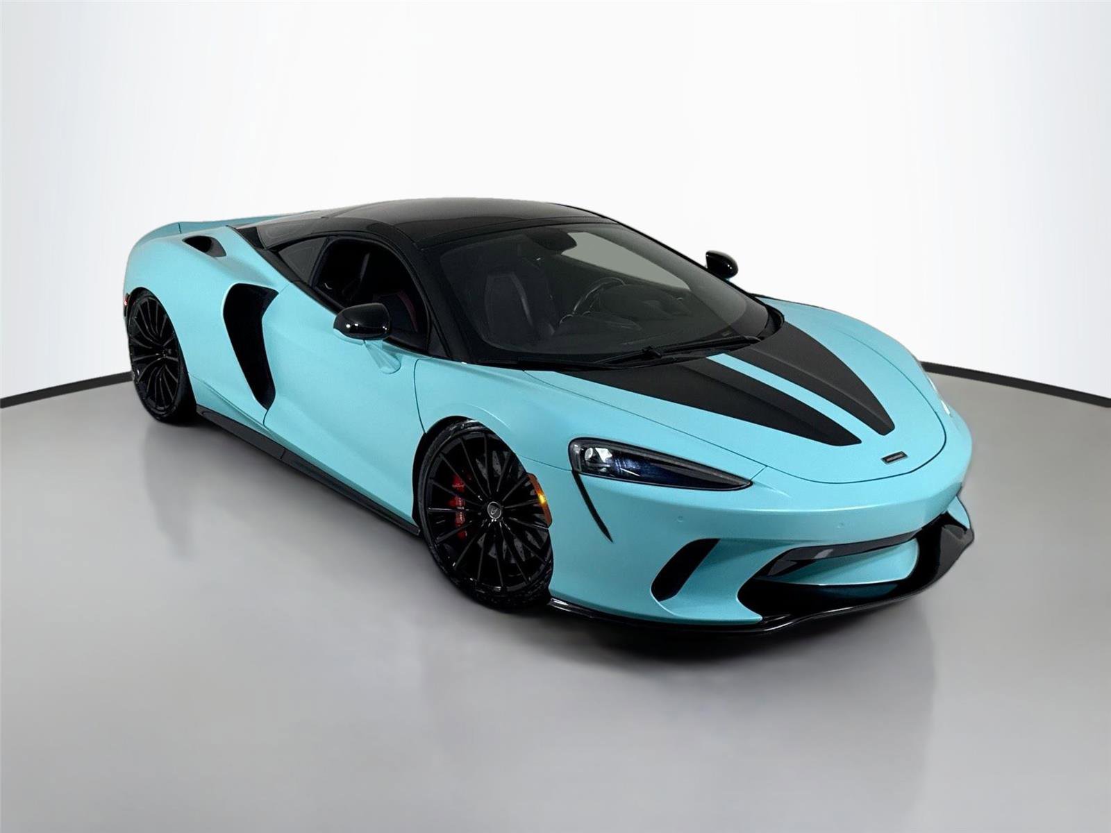 Used 2022 McLaren GT image 31