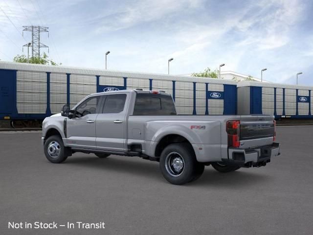New 2026 Ford F350 4x4 Crew Cab DRW Super Duty image 4