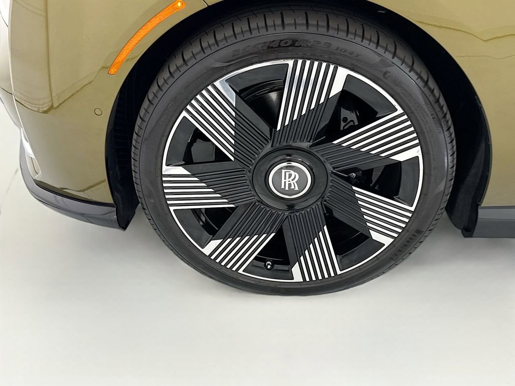 Used 2026 Rolls-Royce Spectre AWD/4WD image 27