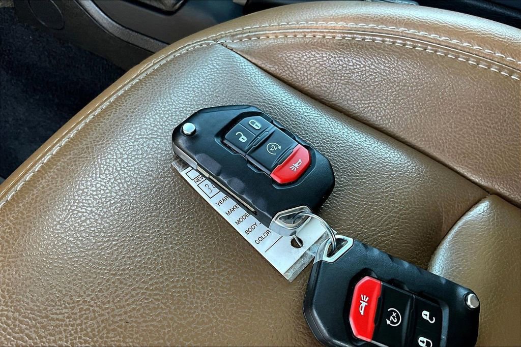 Used 2022 Jeep Gladiator Rubicon w/ LED Lighting Group AWD/4WD image 36