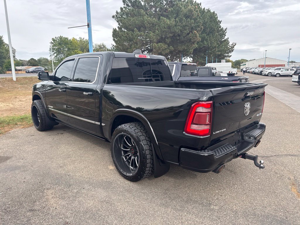Used 2022 RAM 1500 Limited w/ Body Color Bumper Group AWD/4WD image 2