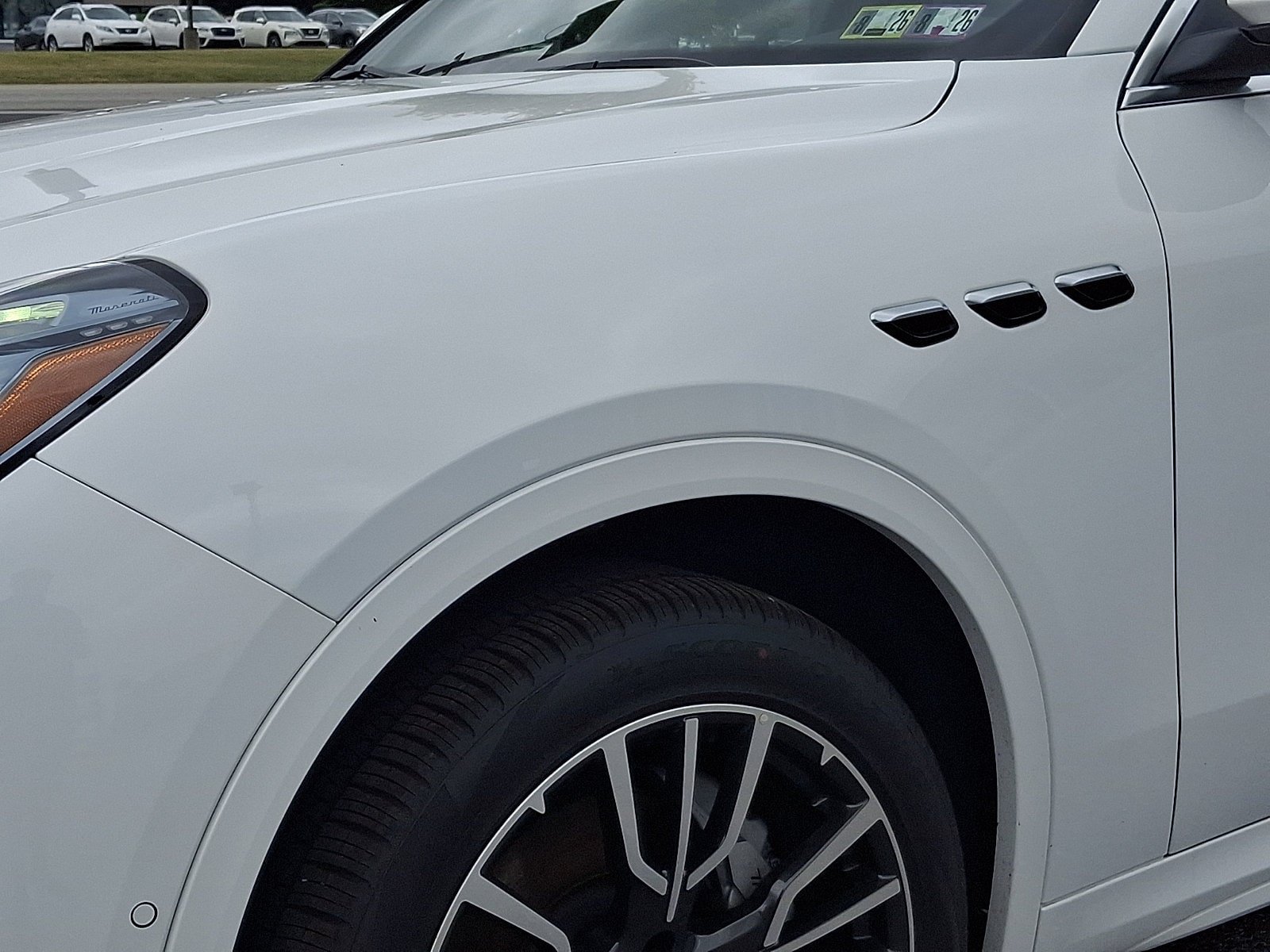 Certified 2025 Maserati Grecale Folgore AWD/4WD image 14