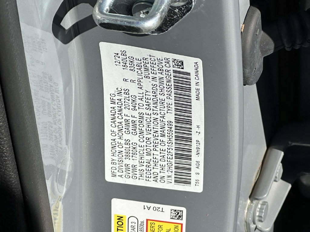 Used 2025 Honda Civic Sport image 29