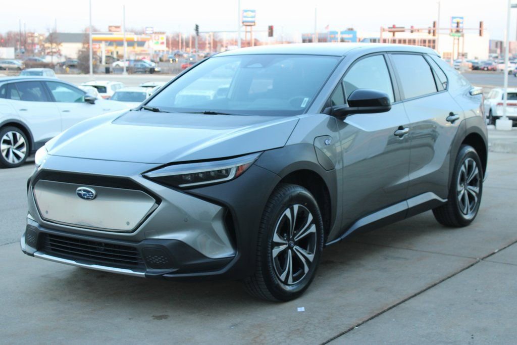 Used 2023 Subaru Solterra AWD image 3