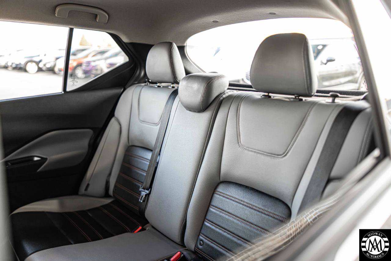 Used 2021 Nissan Kicks SR w/ SR Premium Package FWD image 12