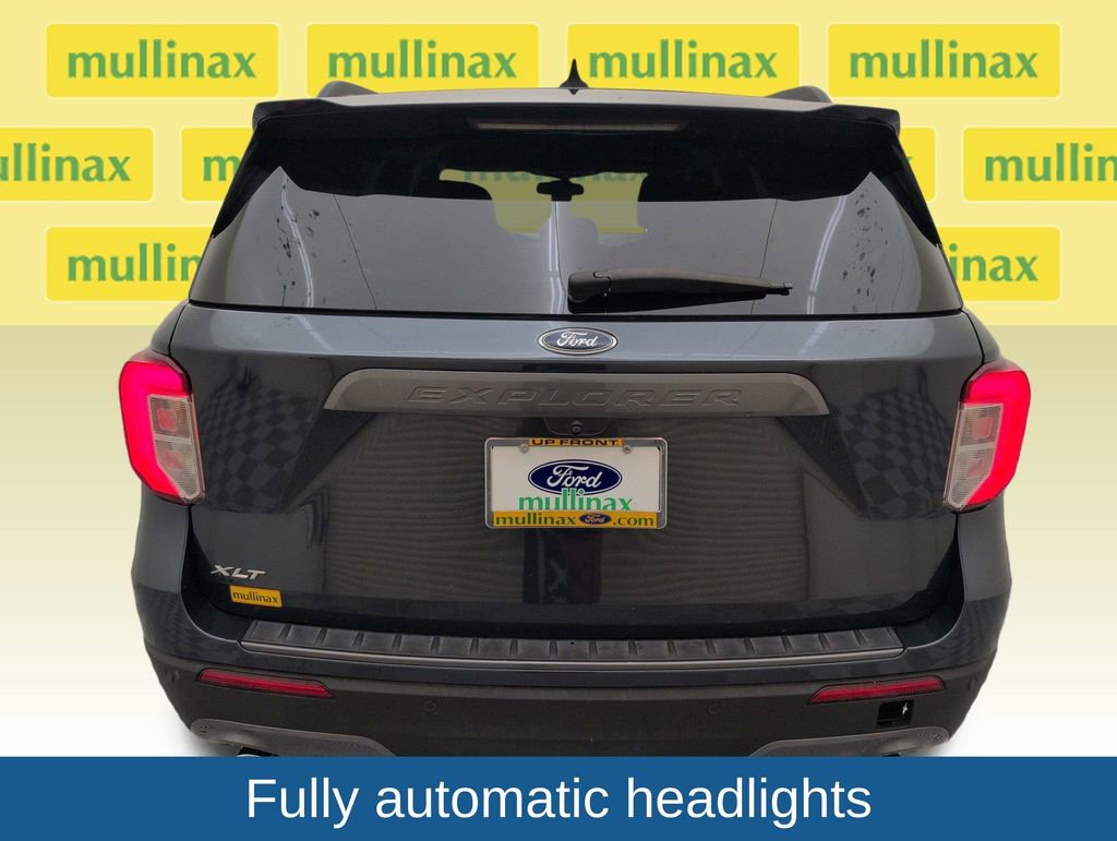 Certified 2022 Ford Explorer XLT w/ Equipment Group 202A image 29