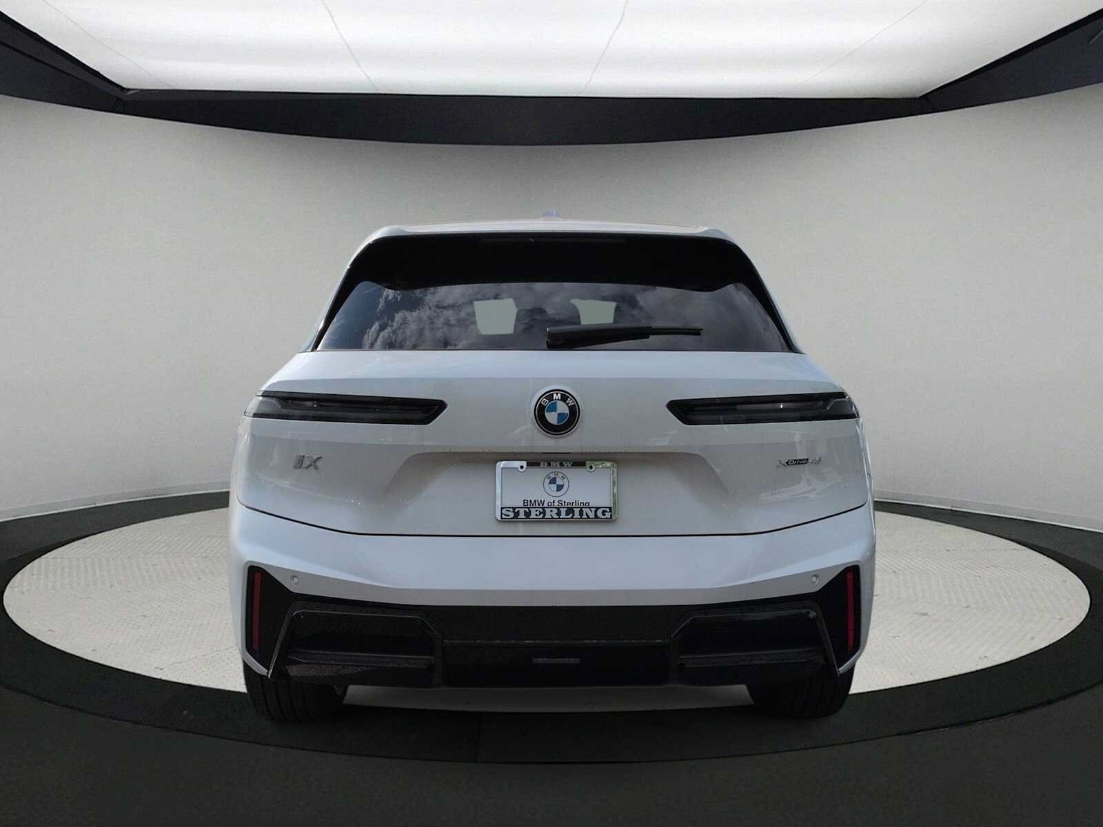 New 2026 BMW iX xDrive45 AWD/4WD image 7