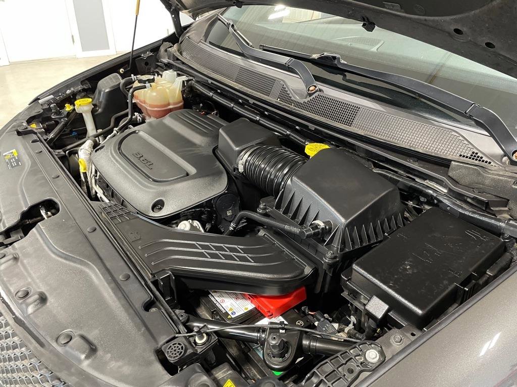 Used 2019 Chrysler Pacifica Limited w/ Advanced Safetytec Group image 42