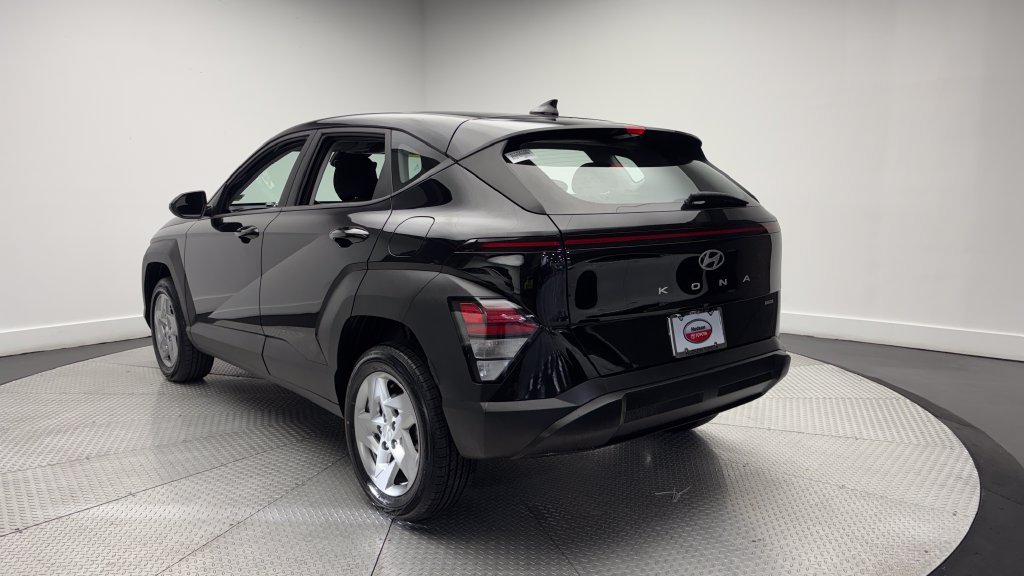 Used 2024 Hyundai Kona SE AWD/4WD image 34