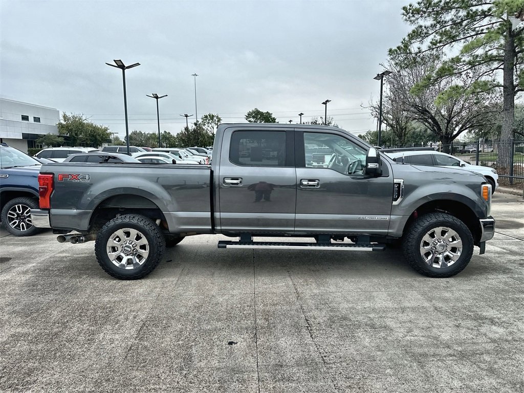 Used 2017 Ford F250 Lariat w/ Lariat Ultimate Package image 10