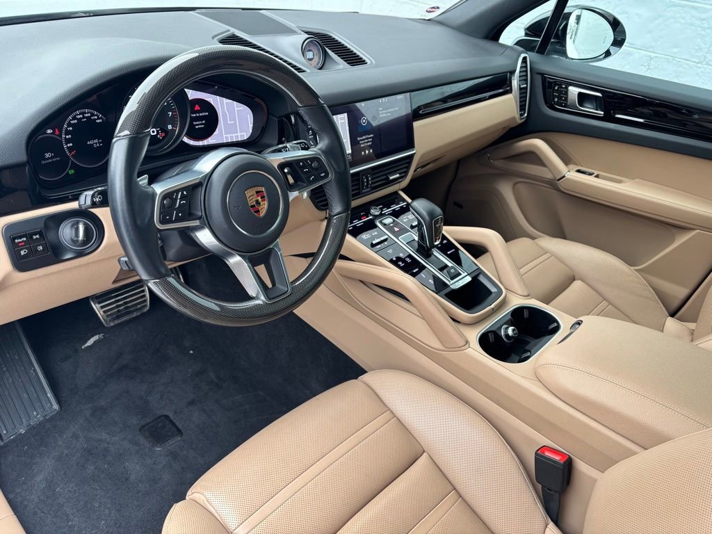 Used 2019 Porsche Cayenne S image 4