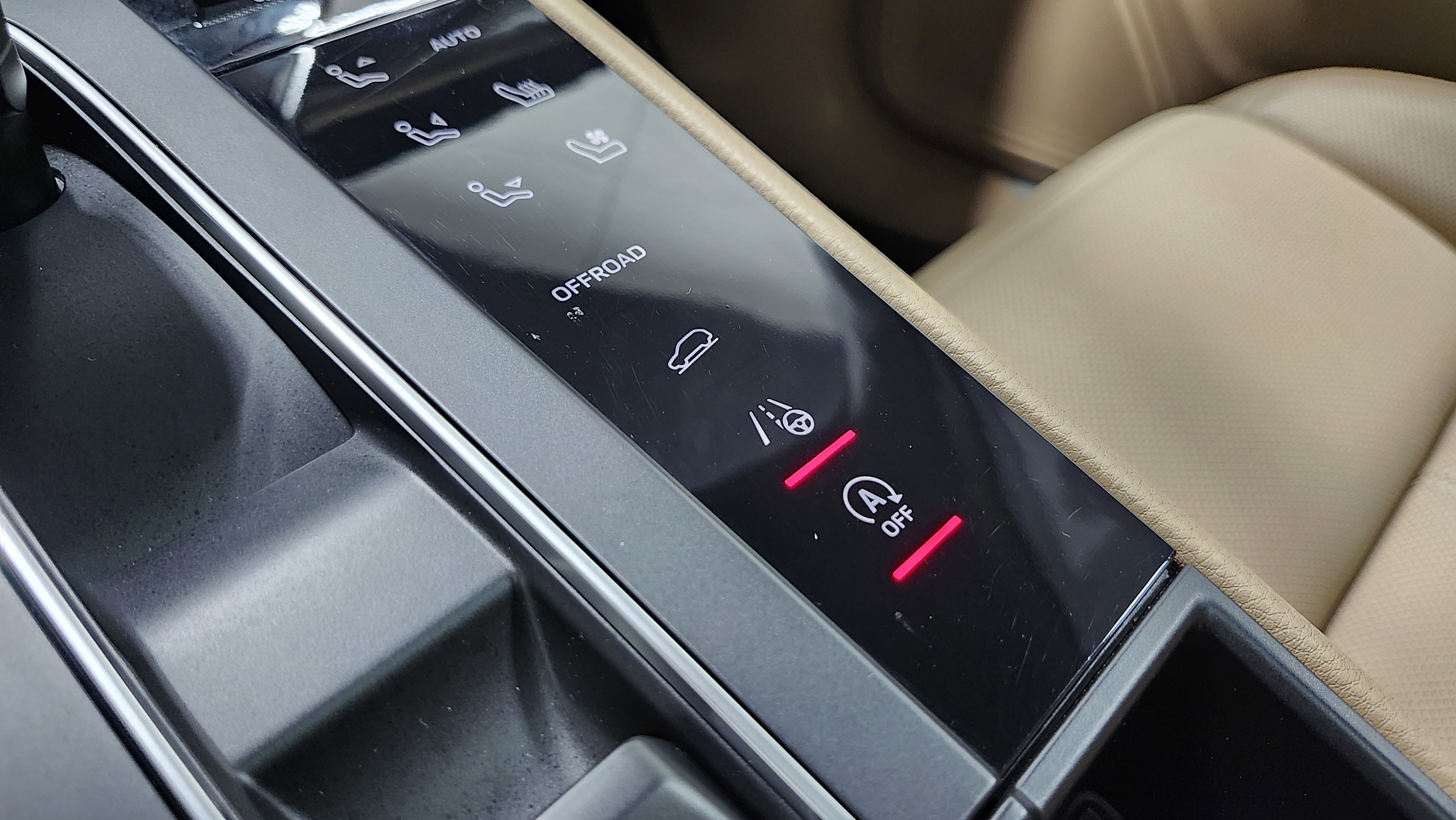 Used 2023 Porsche Macan S image 11