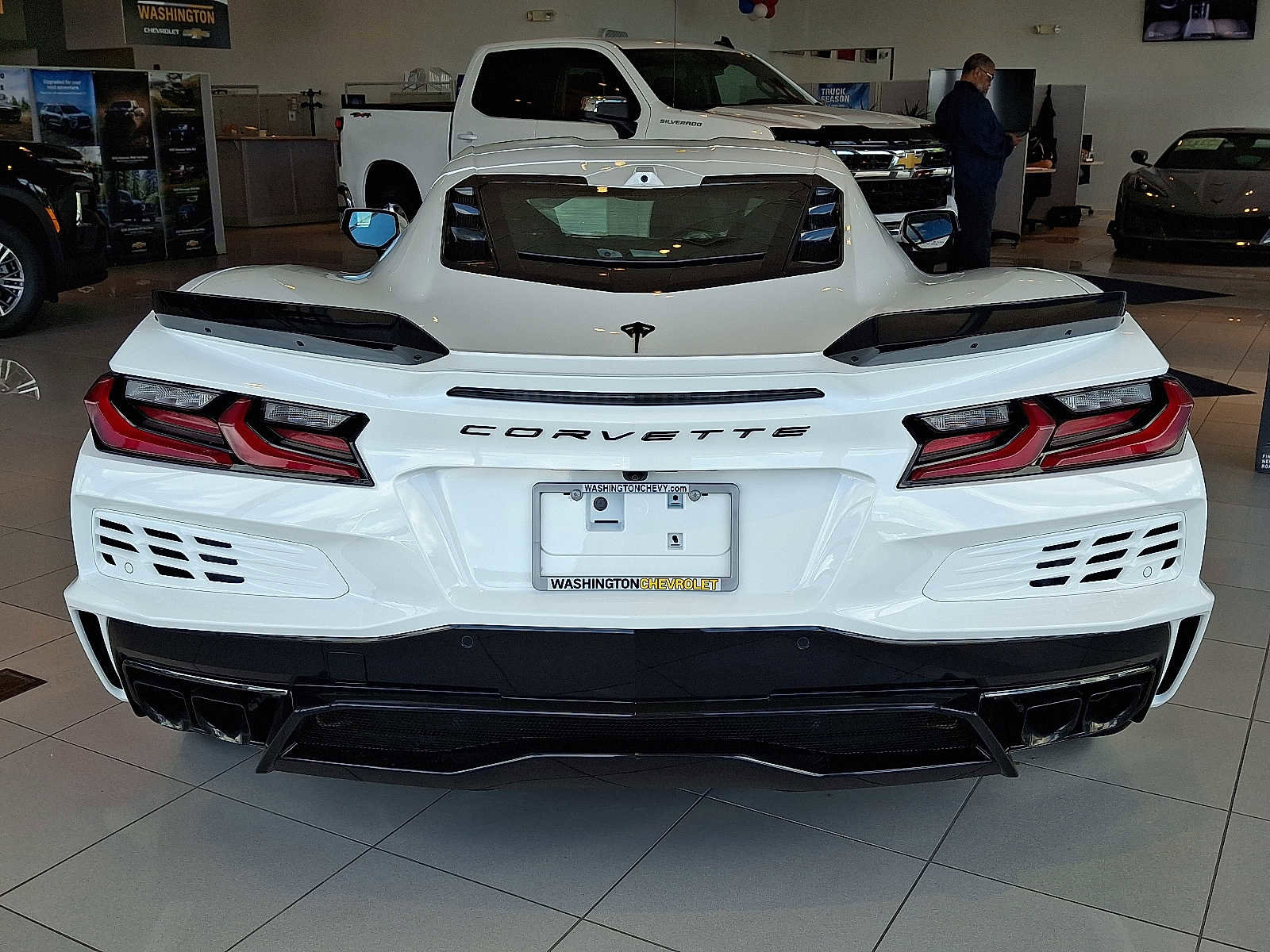 New 2025 Chevrolet Corvette E-Ray image 5