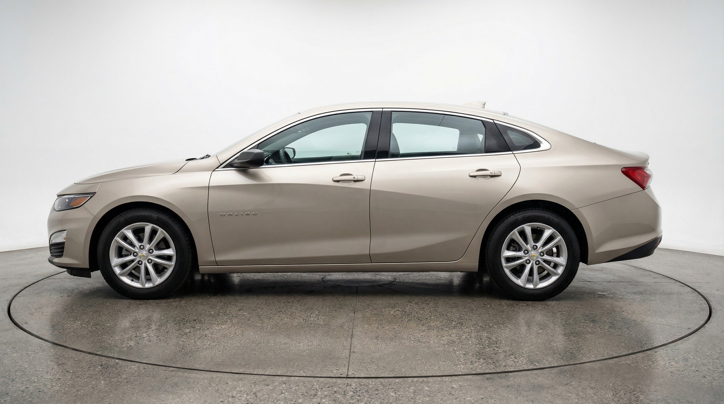 Used 2024 Chevrolet Malibu LT image 5