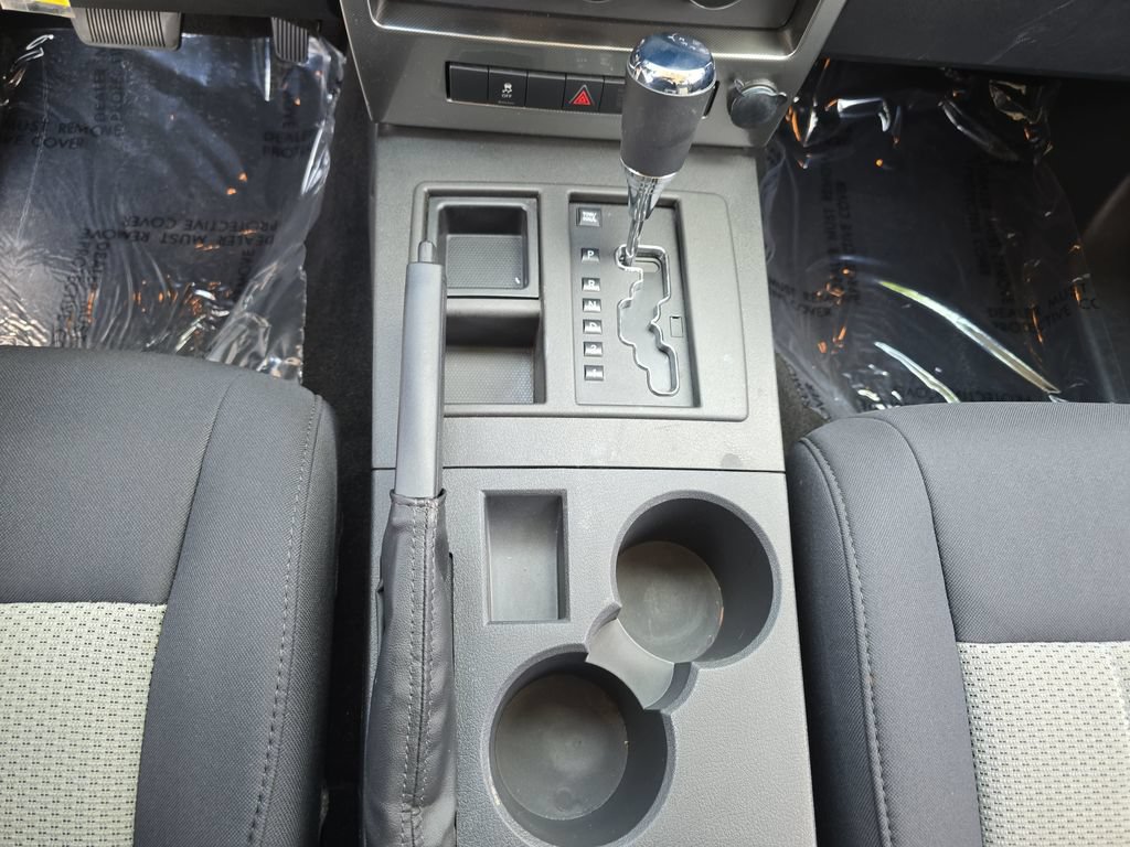 Used 2010 Jeep Liberty Sport RWD image 24