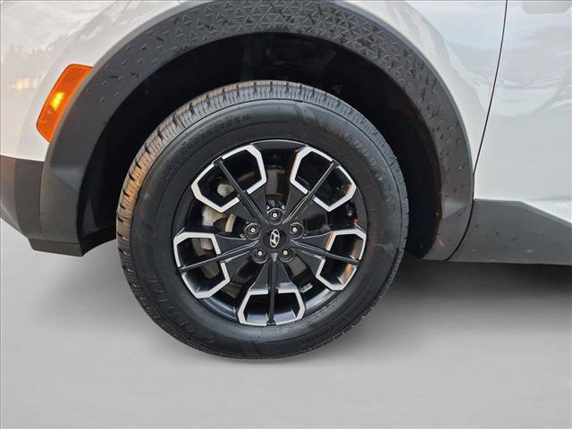 Used 2023 Hyundai Santa Cruz SE AWD/4WD image 22