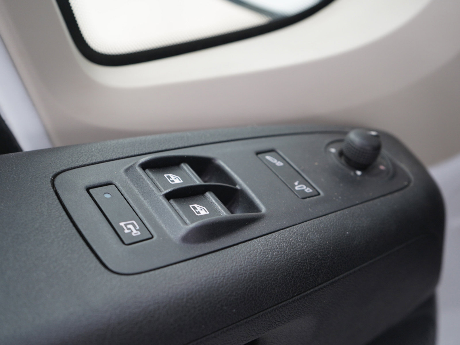 Used 2018 RAM ProMaster 1500 FWD image 15