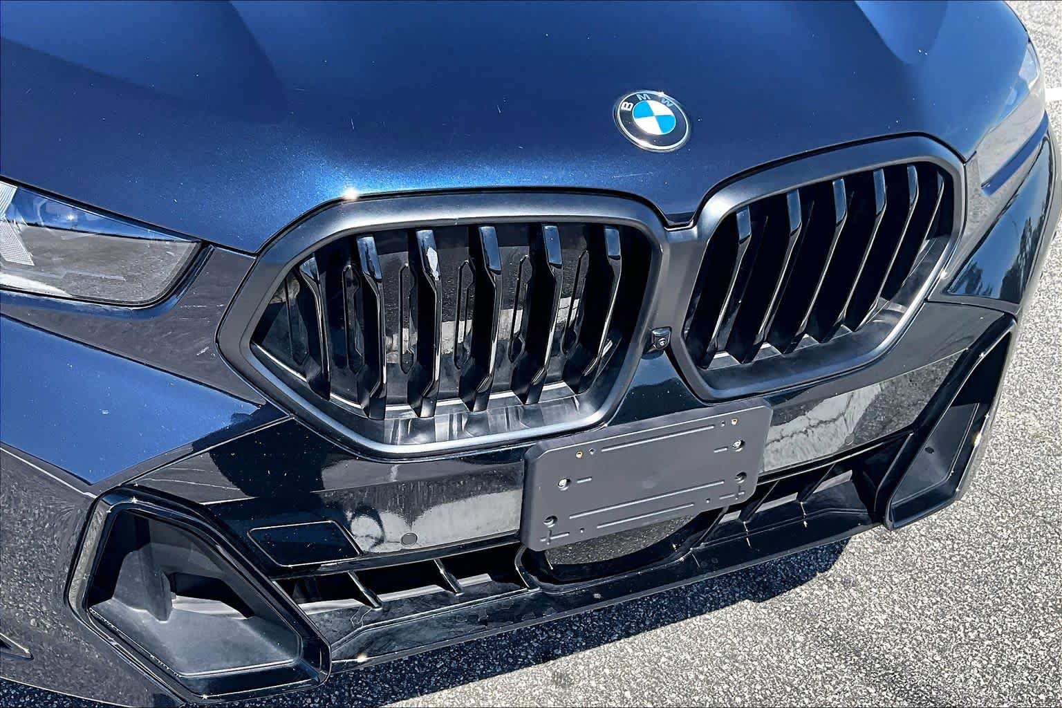 Used 2026 BMW X6 xDrive40i AWD/4WD image 30