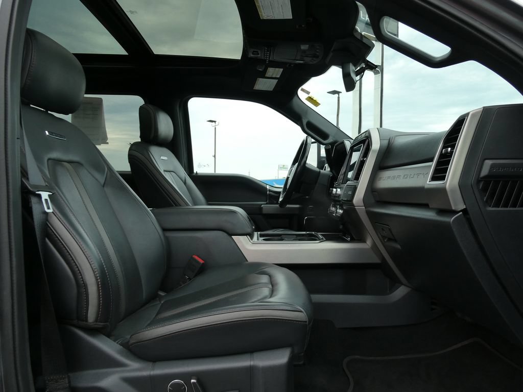 Used 2022 Ford F350 Platinum AWD/4WD image 14