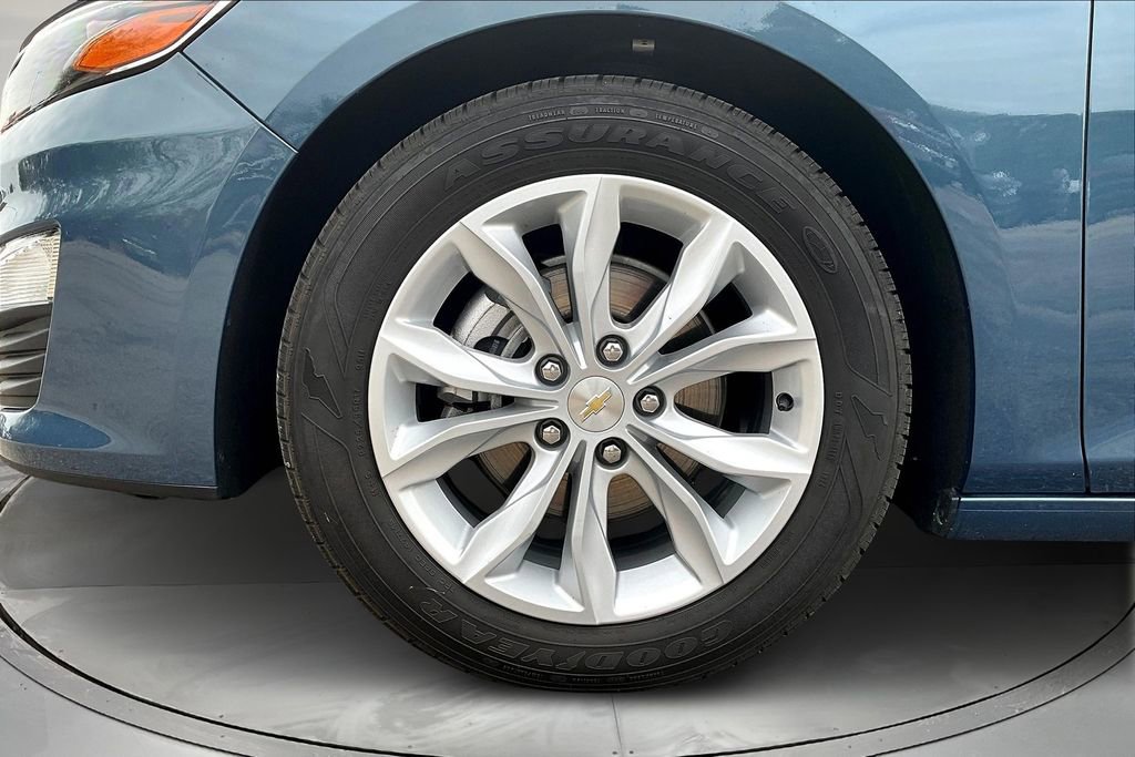 Used 2024 Chevrolet Malibu LT image 30