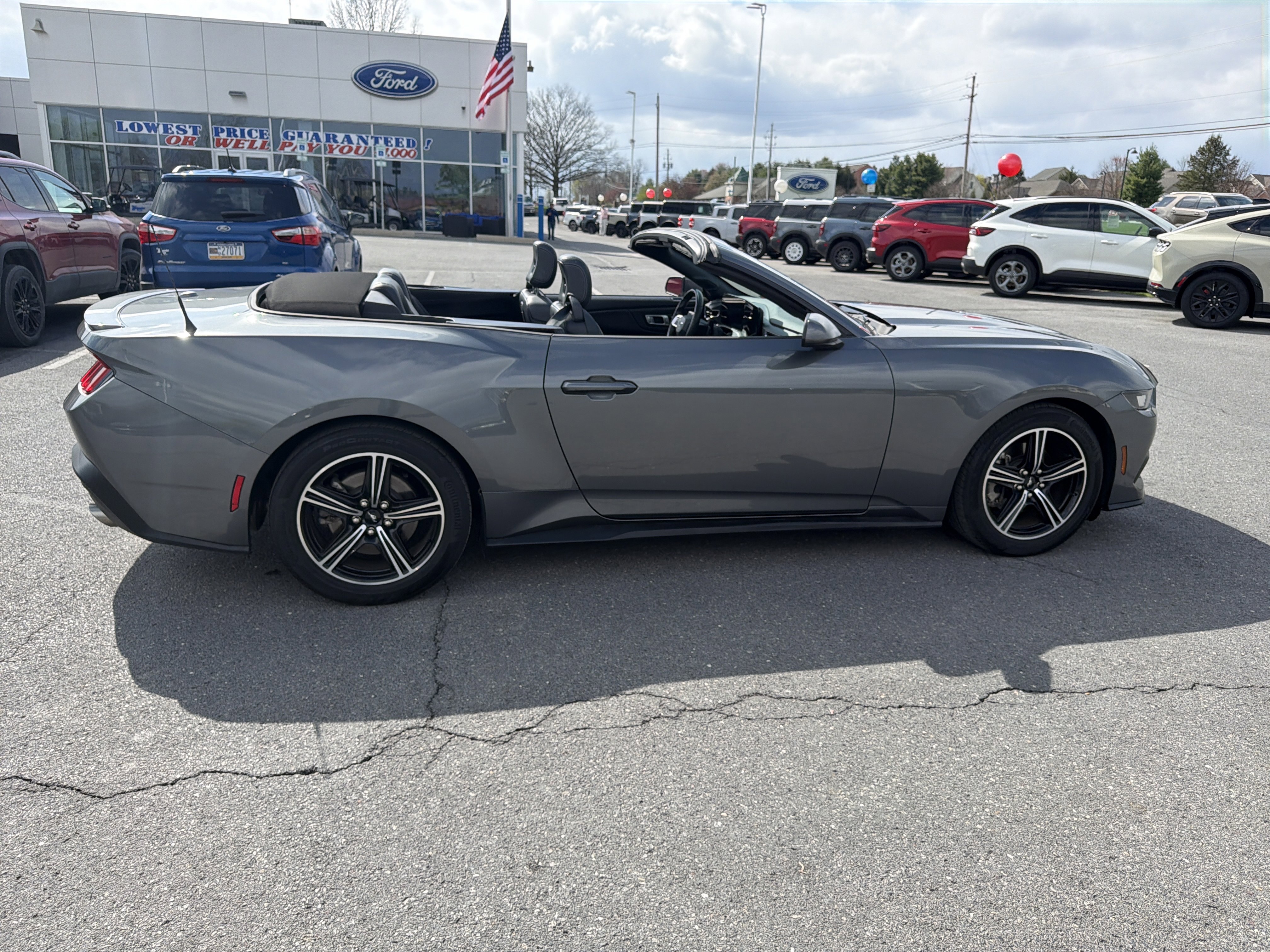 Certified 2025 Ford Mustang Premium image 31