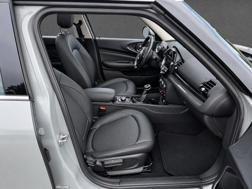 Used 2019 MINI Cooper Clubman FWD image 22
