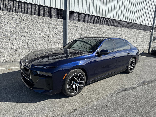 Certified 2023 BMW 760i xDrive