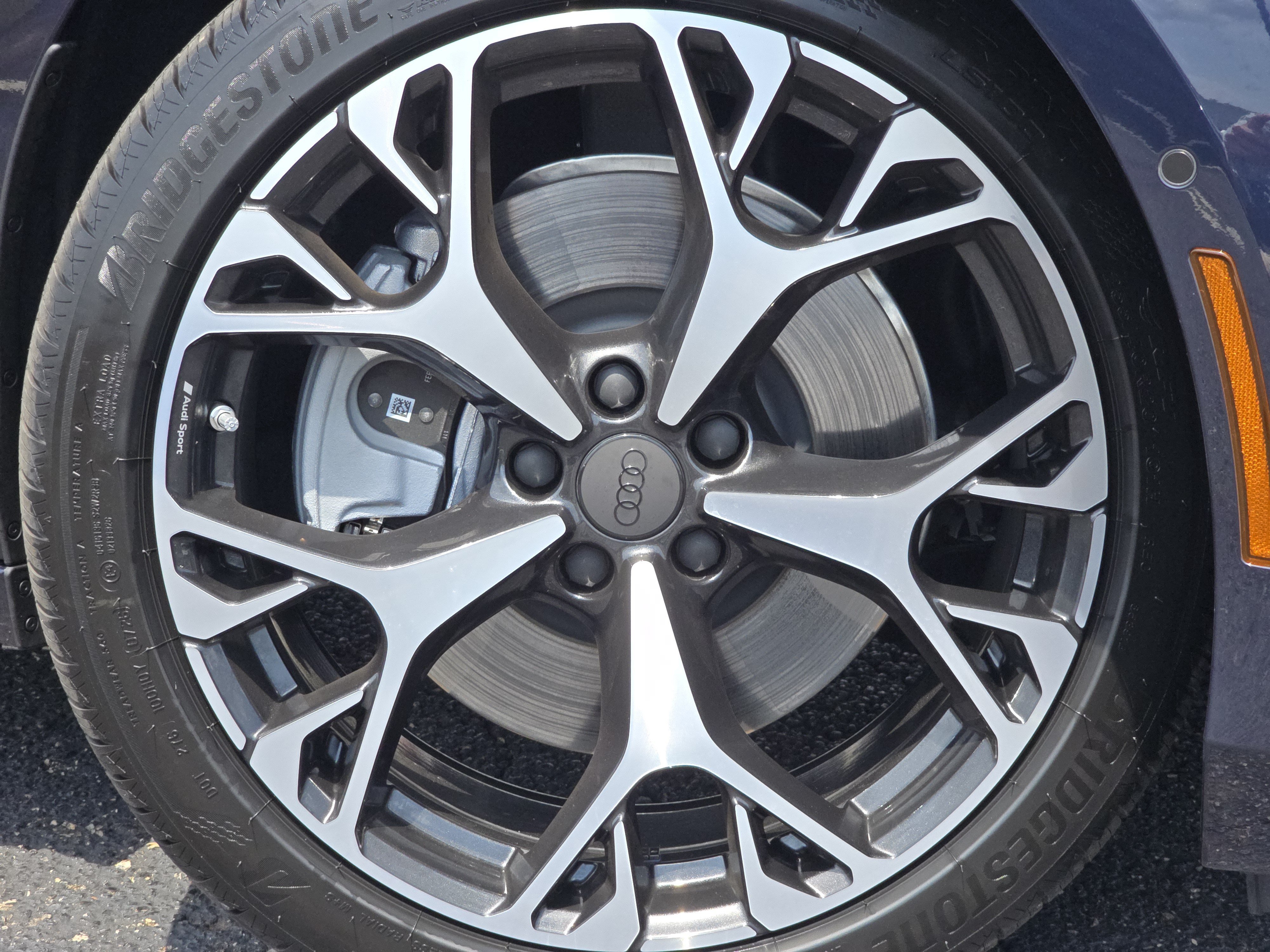 New 2026 Audi A6 Premium Plus AWD/4WD image 16