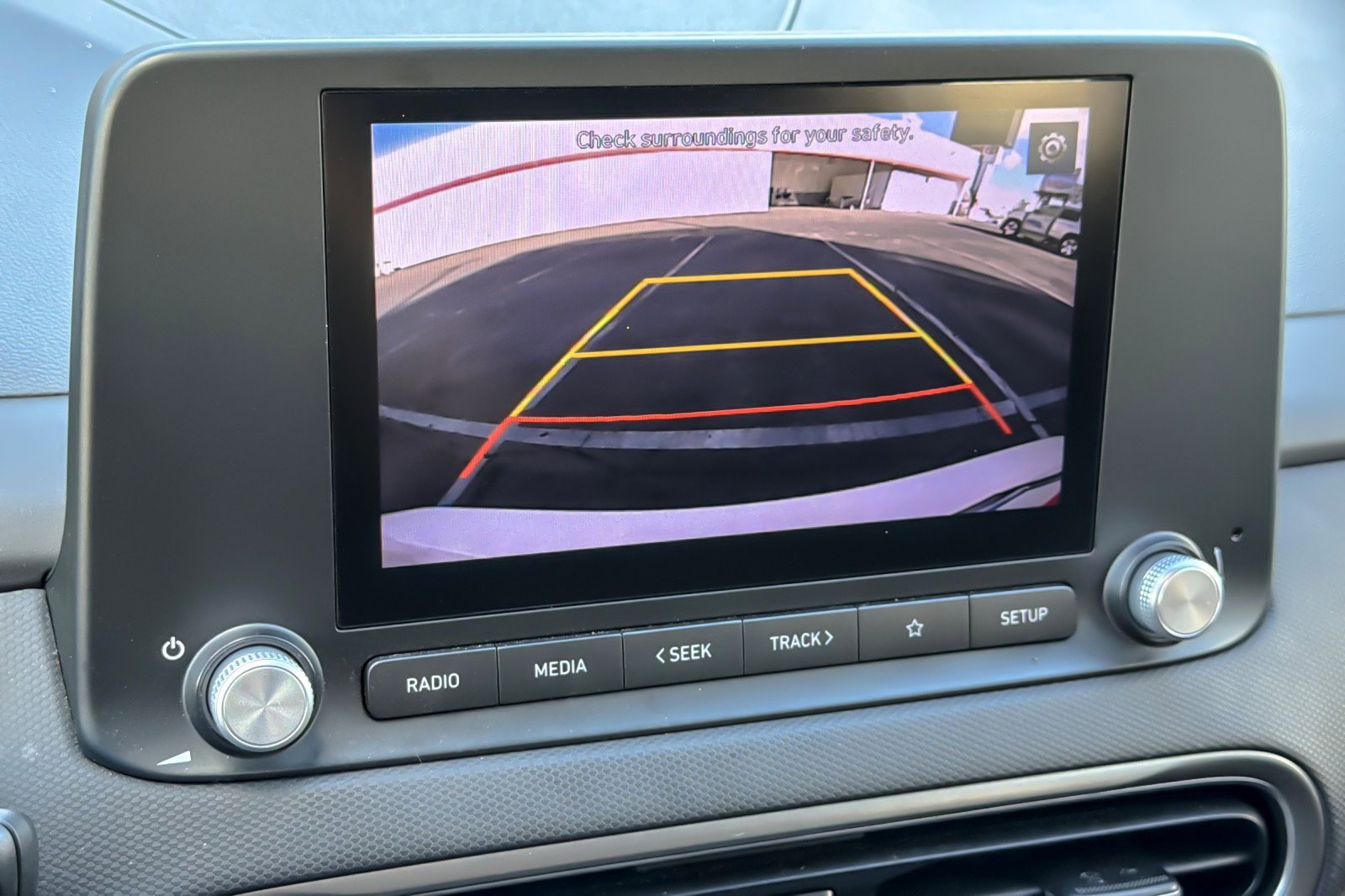 Used 2022 Hyundai Kona SEL w/ Convenience Package image 18