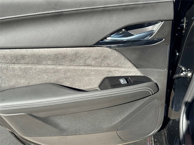 New 2026 Cadillac CT4 V Blackwing w/ Technology Package image 9