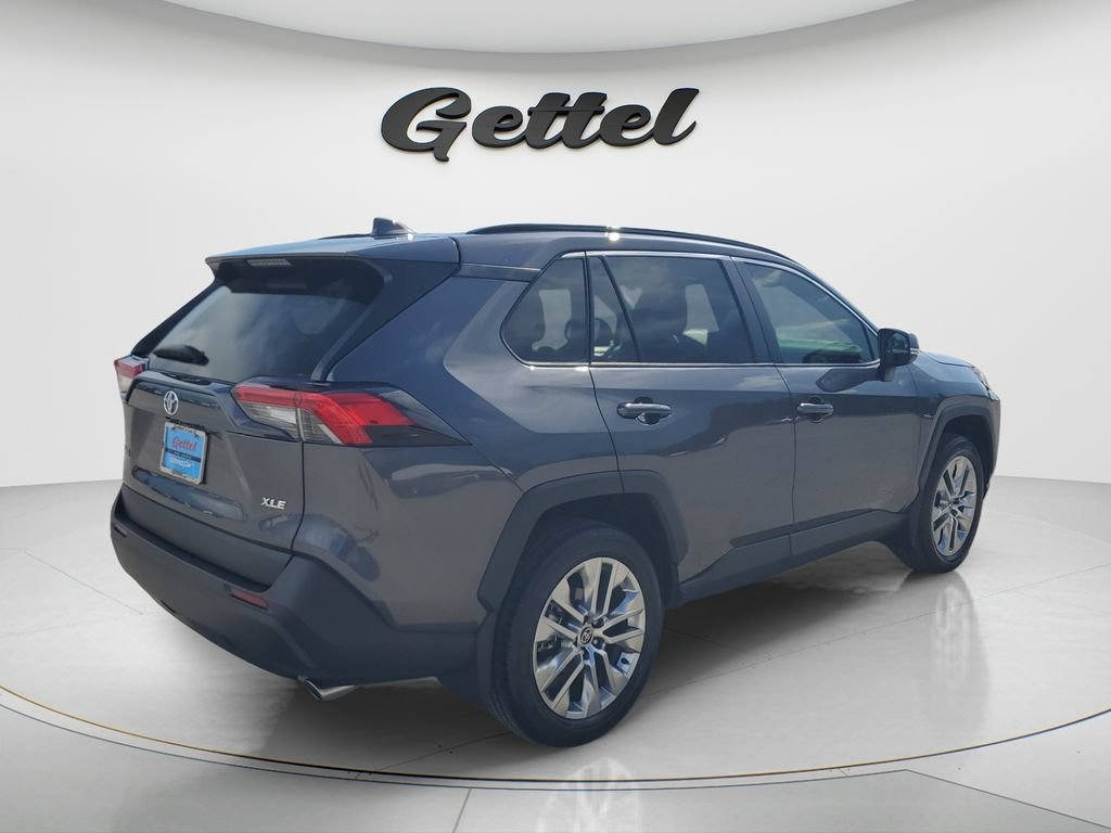 Certified 2025 Toyota RAV4 XLE Premium FWD image 5