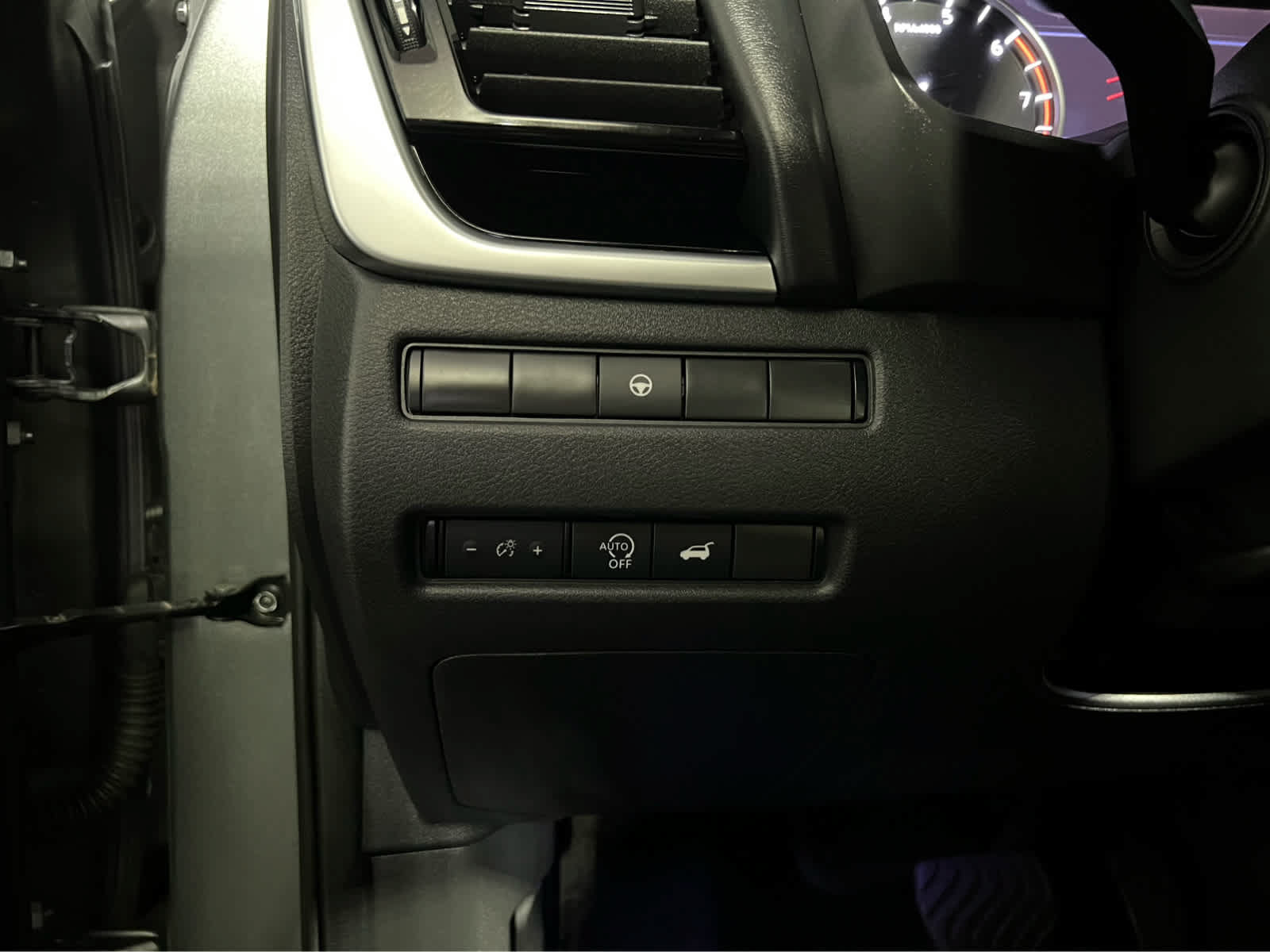 Used 2023 Nissan Rogue SL w/ SL Premium Package AWD/4WD image 21