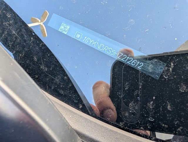 Used 2017 Cadillac XT5 Luxury image 38