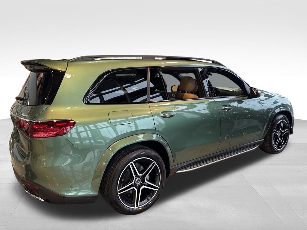 New 2026 Mercedes-Benz GLS 450 4MATIC image 3