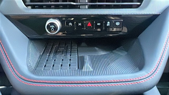 New 2025 Ford Explorer ST-Line w/ Premium Package image 25