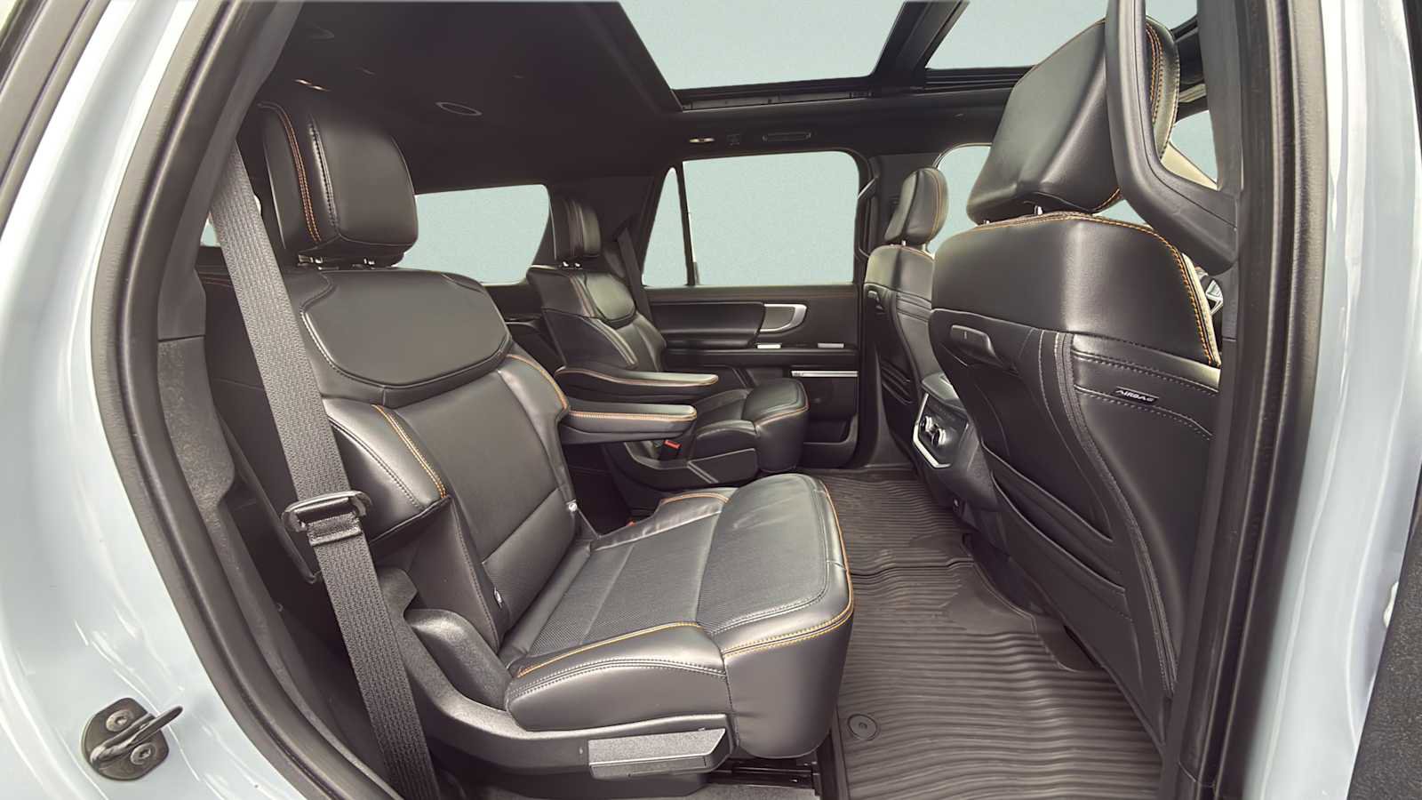 Certified 2025 Ford Expedition Tremor image 25