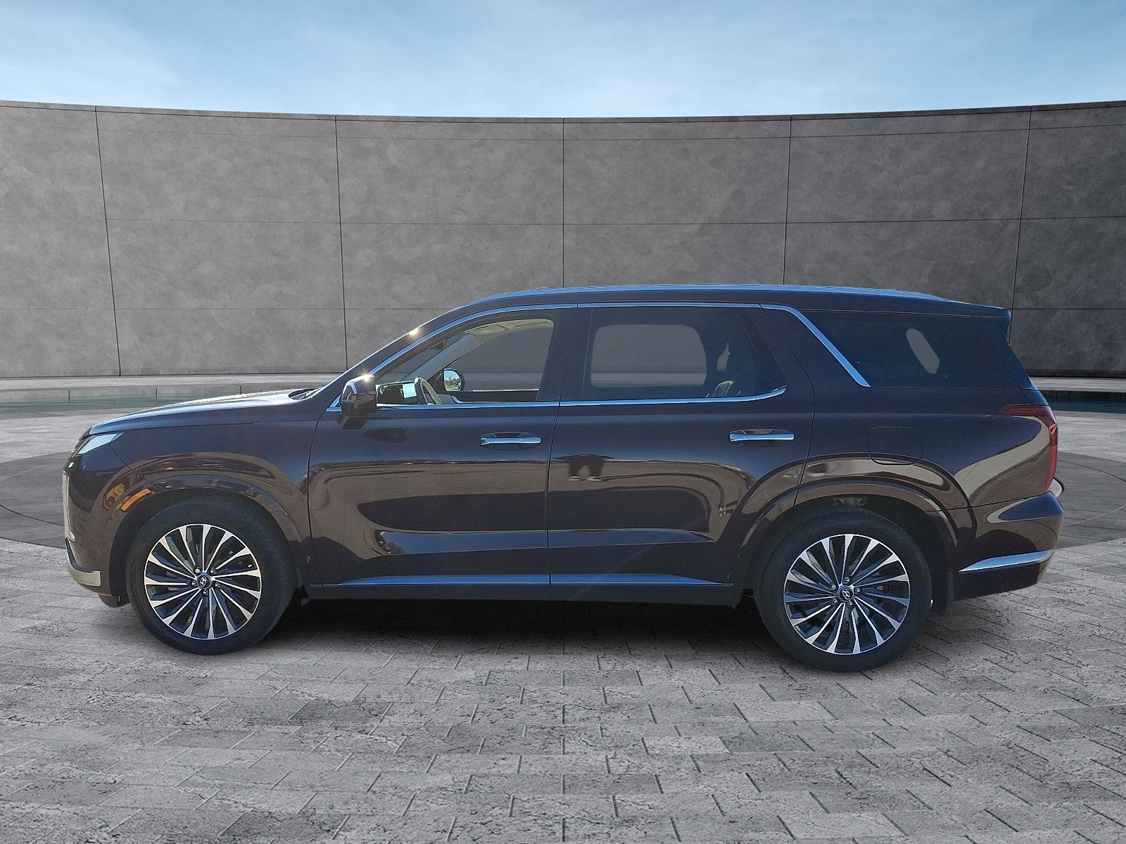 Used 2024 Hyundai Palisade Calligraphy image 6