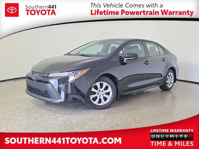 Used 2026 Toyota Corolla LE FWD image 1