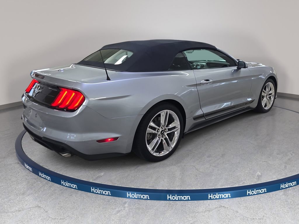 Used 2021 Ford Mustang Premium w/ Pony Package RWD image 7