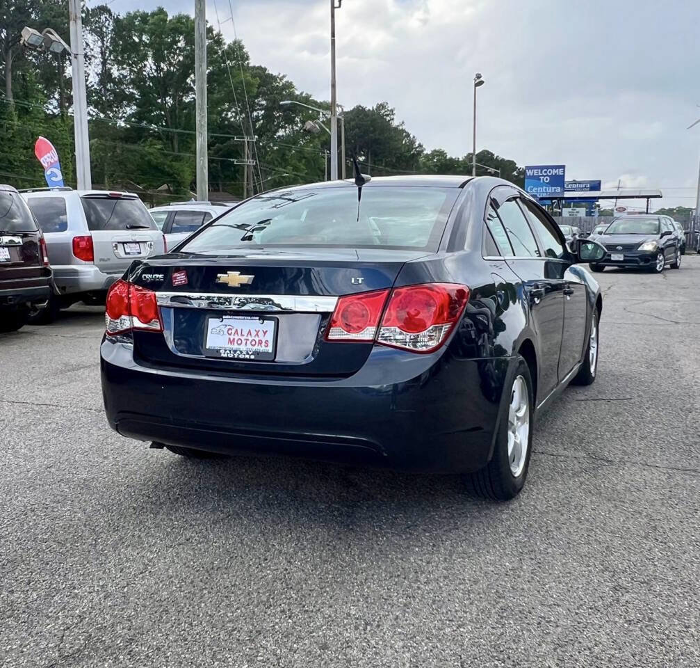 Used 2014 Chevrolet Cruze LT w/ Technology Package image 5