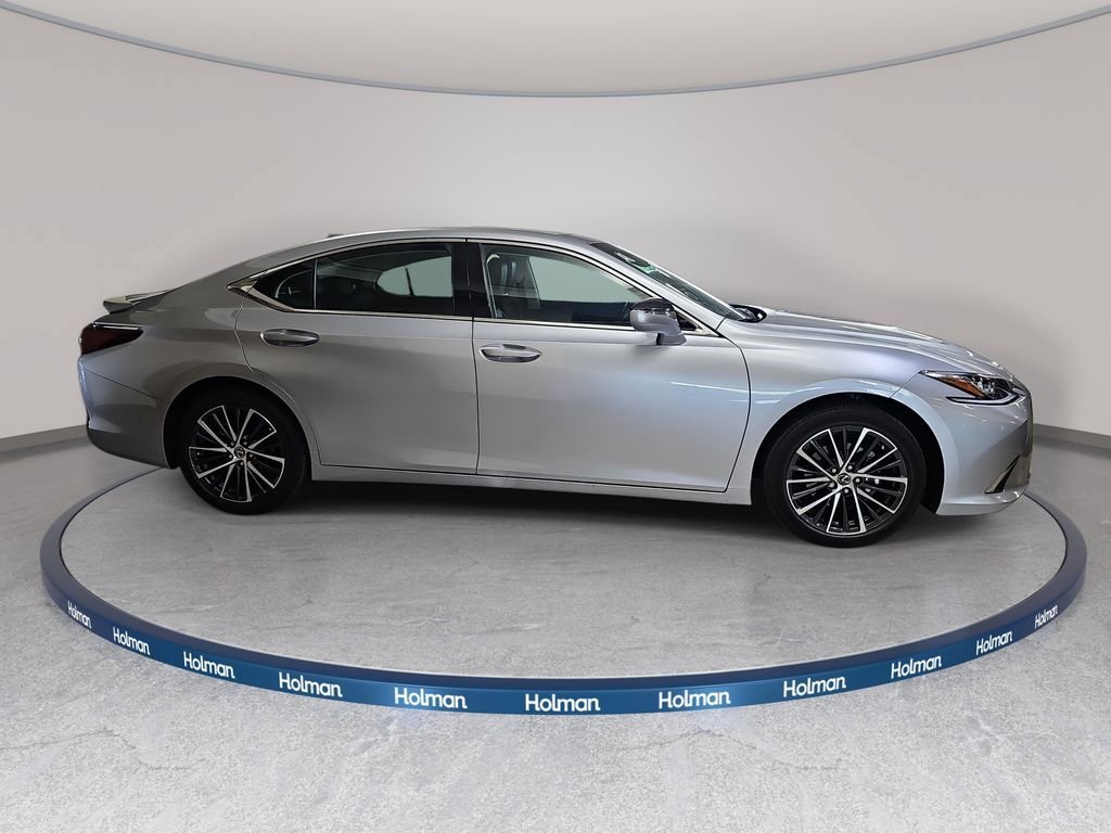 Certified 2025 Lexus ES 300h w/ Premium Package FWD image 4