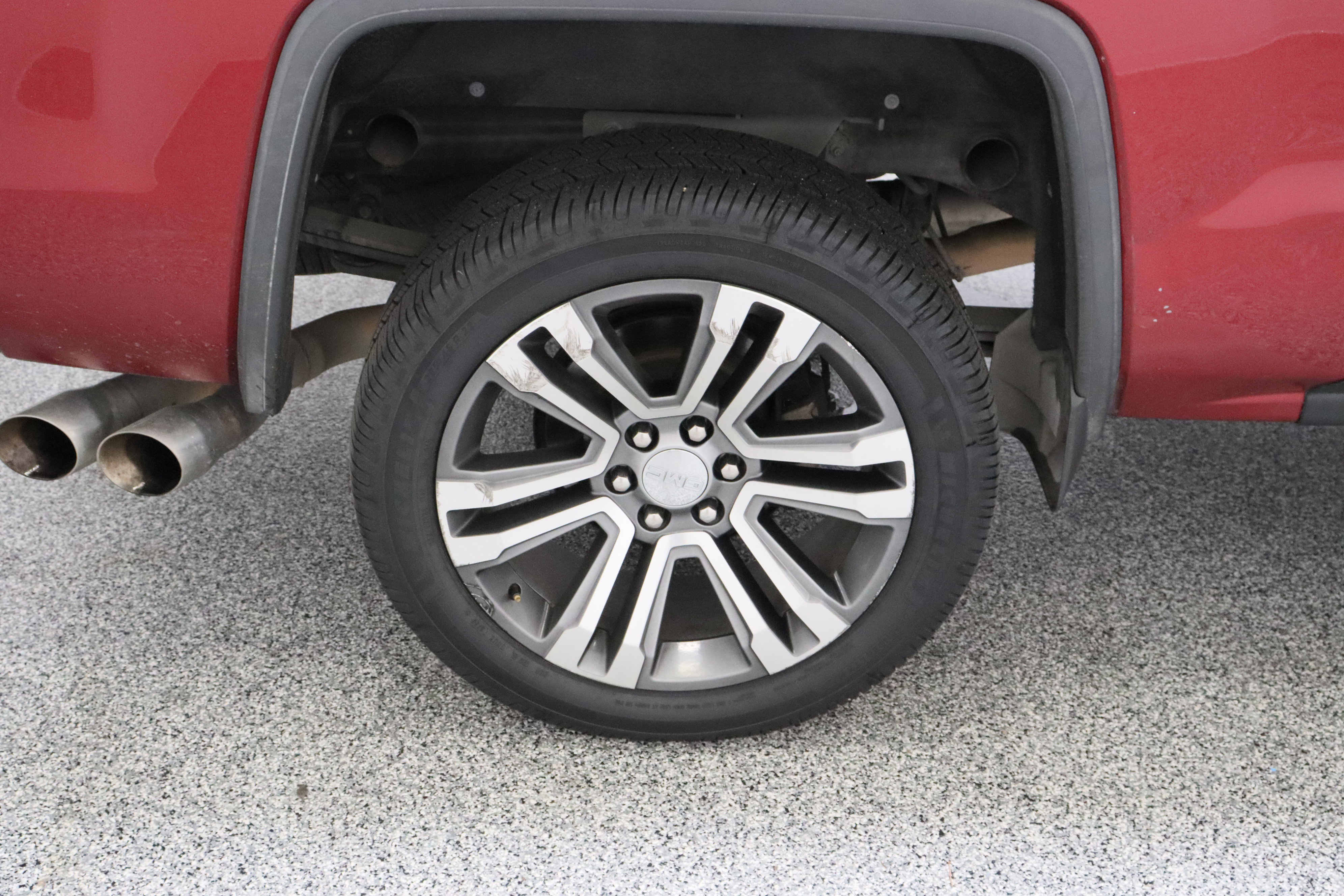 Used 2018 GMC Sierra 1500 Denali RWD image 6