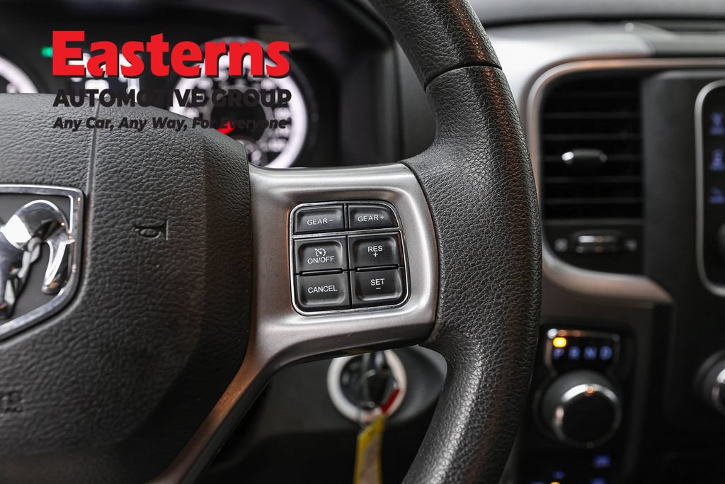 Used 2024 RAM 1500 Classic SLT AWD/4WD image 15