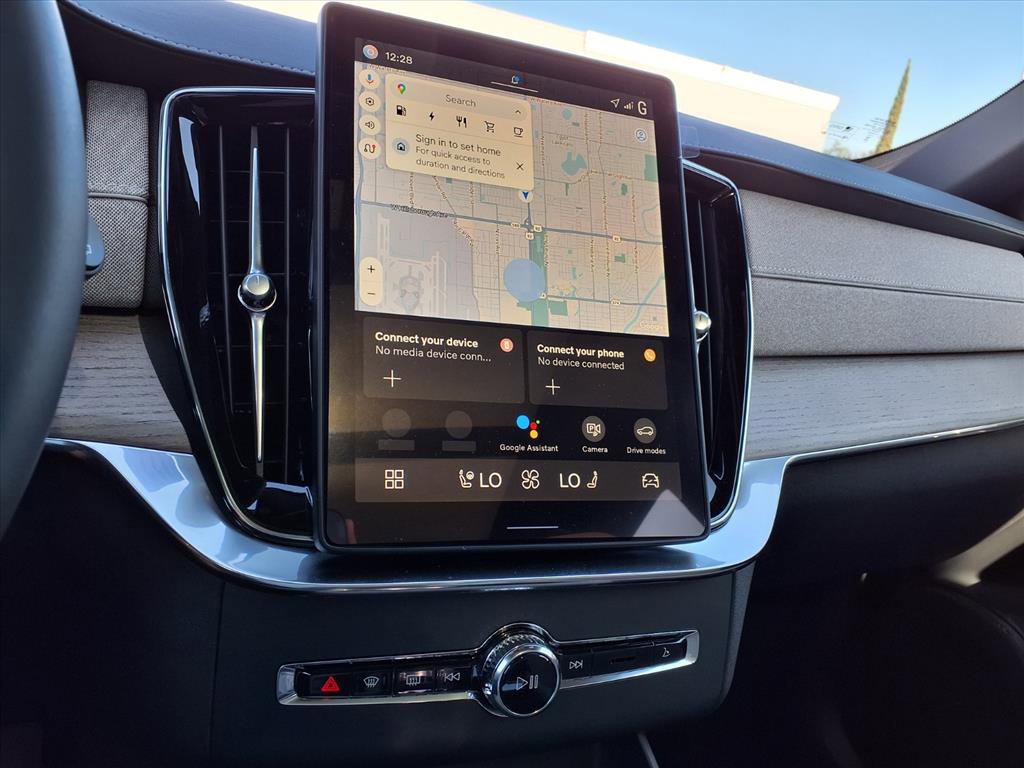 New 2026 Volvo XC90 T8 Core w/ Protection Package Premier image 21