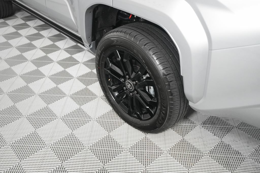 Used 2025 Toyota 4Runner Platinum AWD/4WD image 8